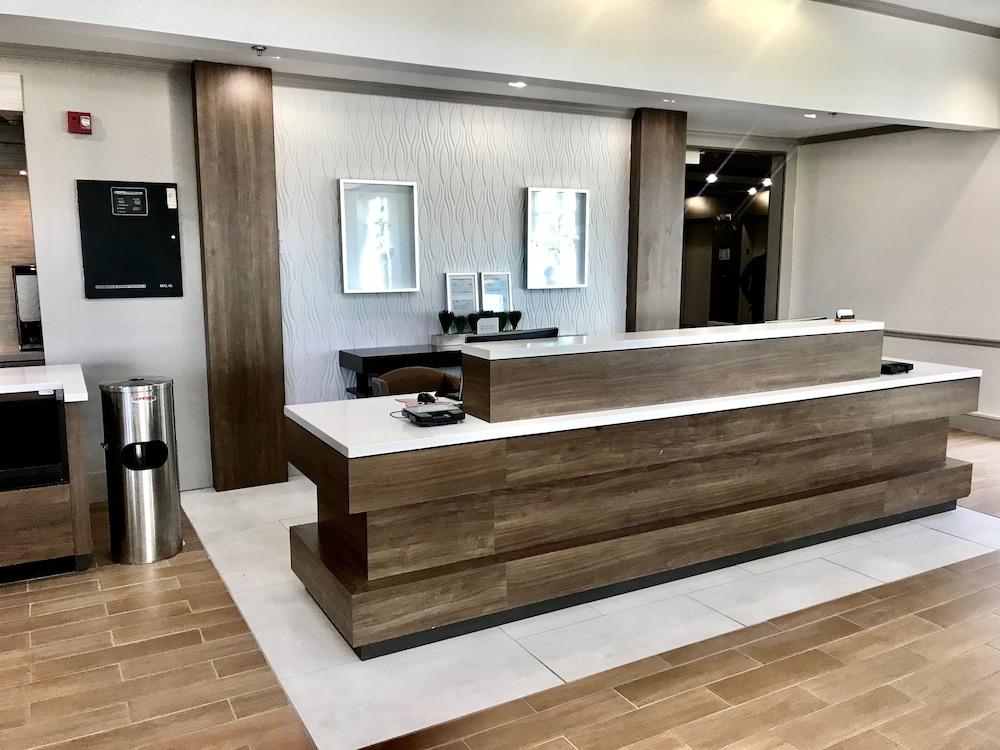 Hilton Garden Inn Cincinnati/Sharonville Bagian luar foto
