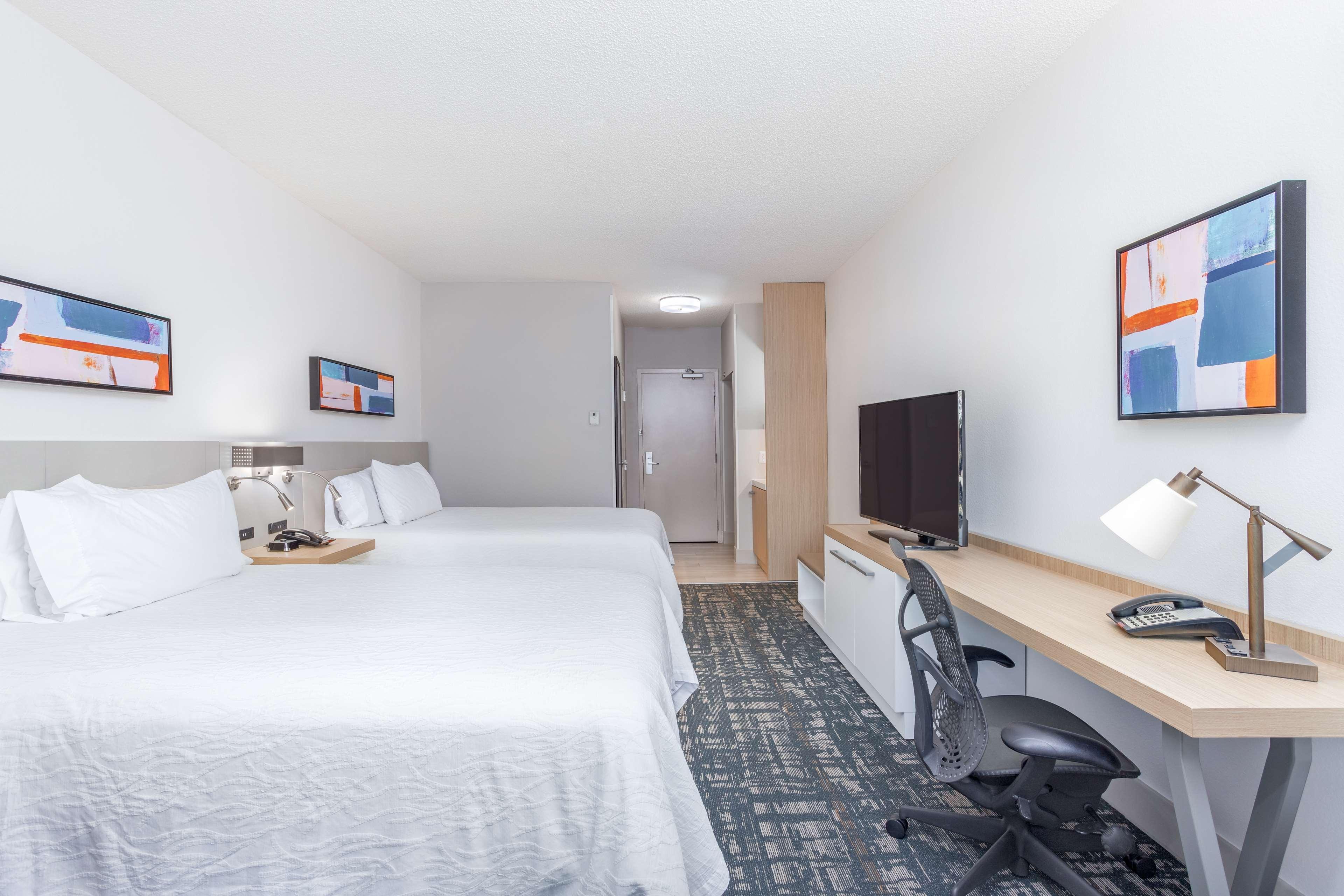 Hilton Garden Inn Cincinnati/Sharonville Bagian luar foto