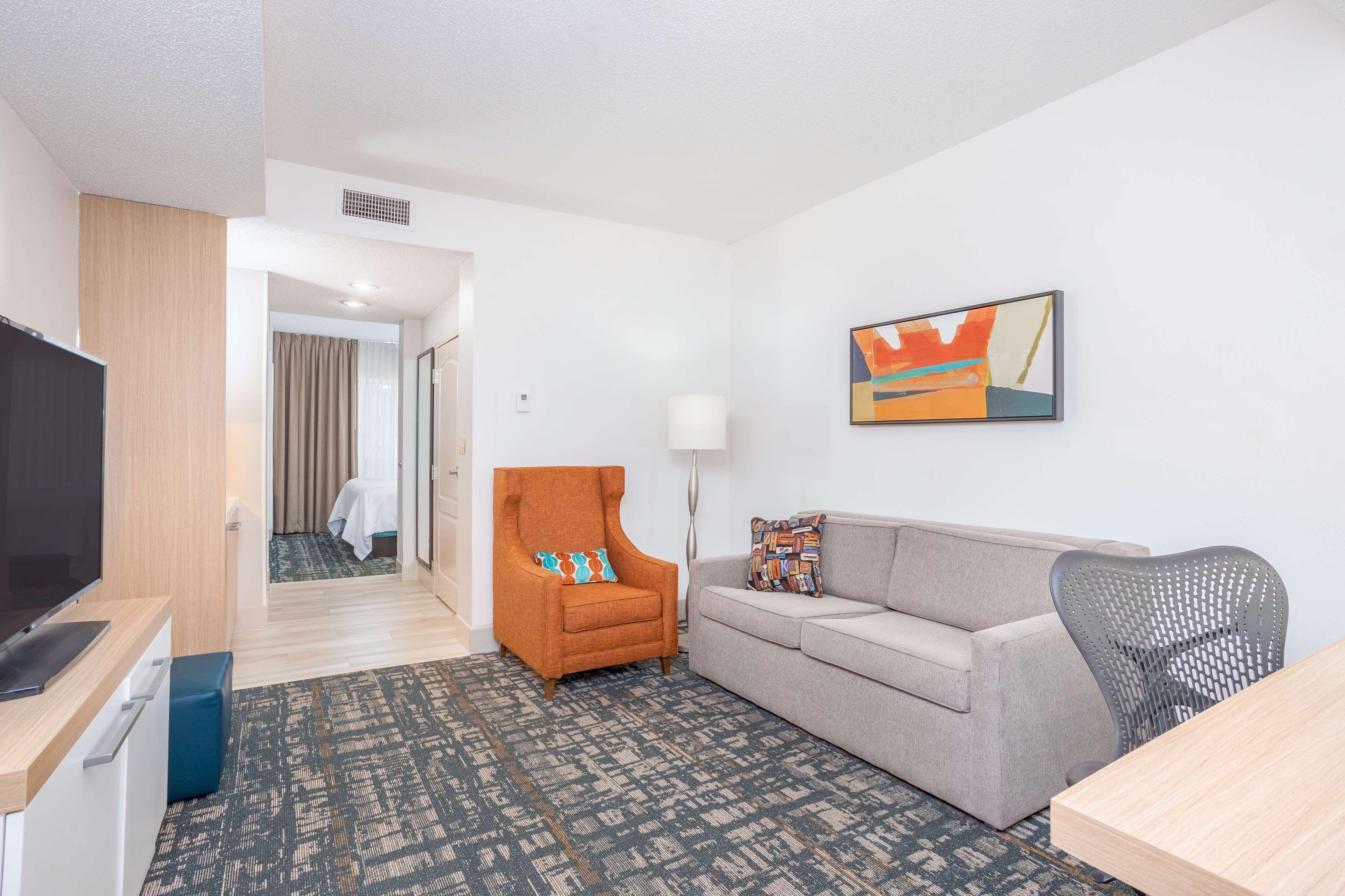 Hilton Garden Inn Cincinnati/Sharonville Bagian luar foto