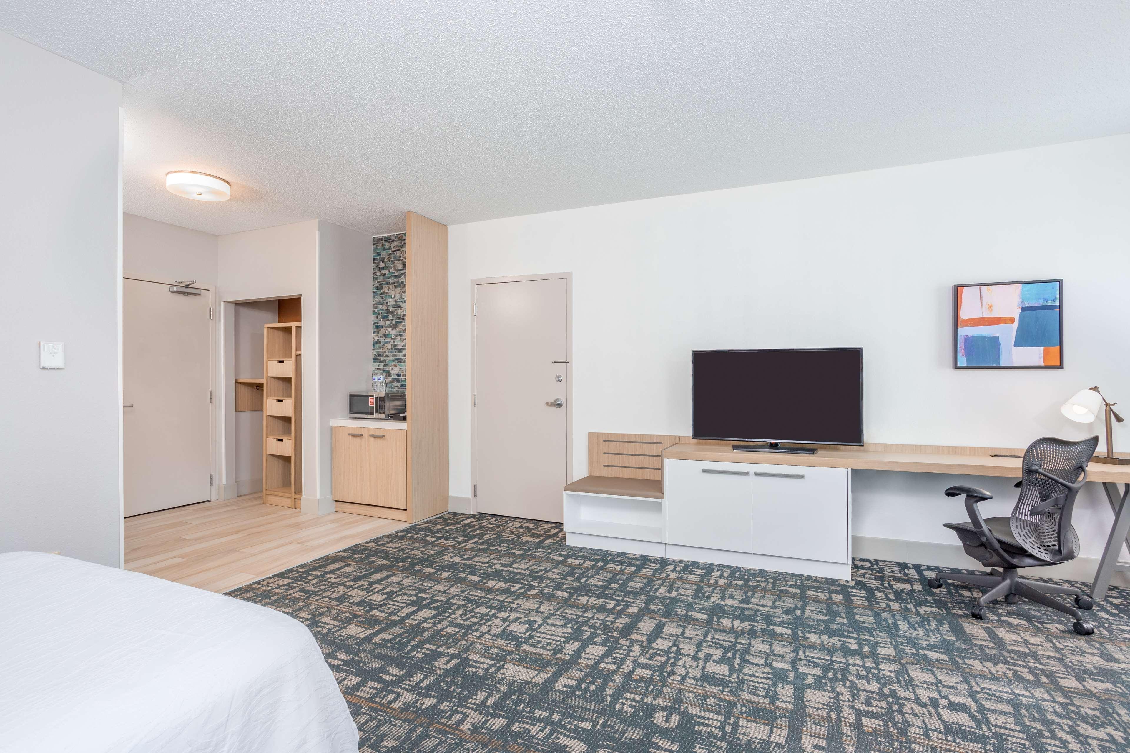 Hilton Garden Inn Cincinnati/Sharonville Bagian luar foto
